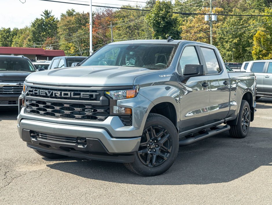 2026 Chevrolet Silverado 1500 in St-Jérôme, Quebec - w940px