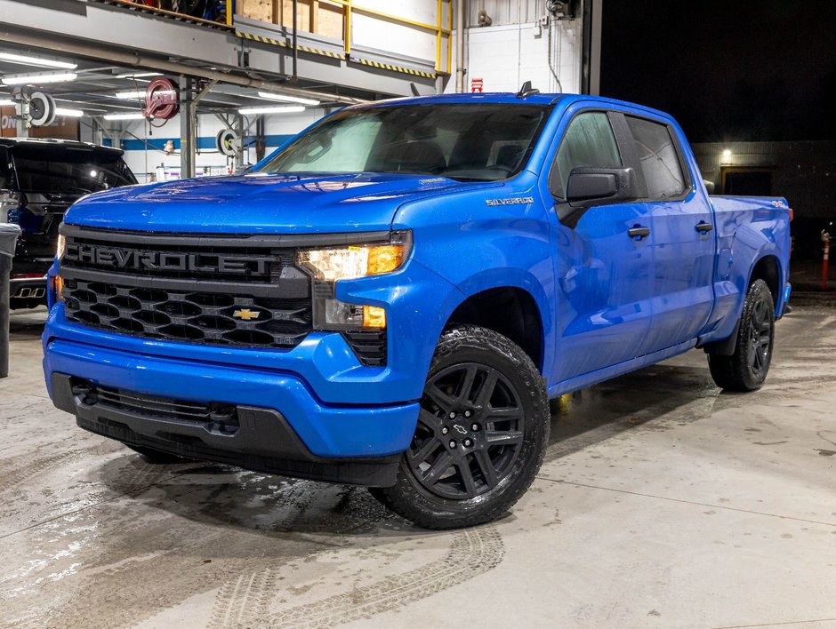 2026 Chevrolet Silverado 1500 in St-Jérôme, Quebec - w940px
