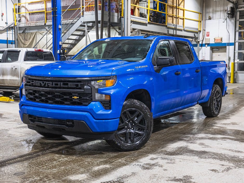 2026 Chevrolet Silverado 1500 in St-Jérôme, Quebec - w940px