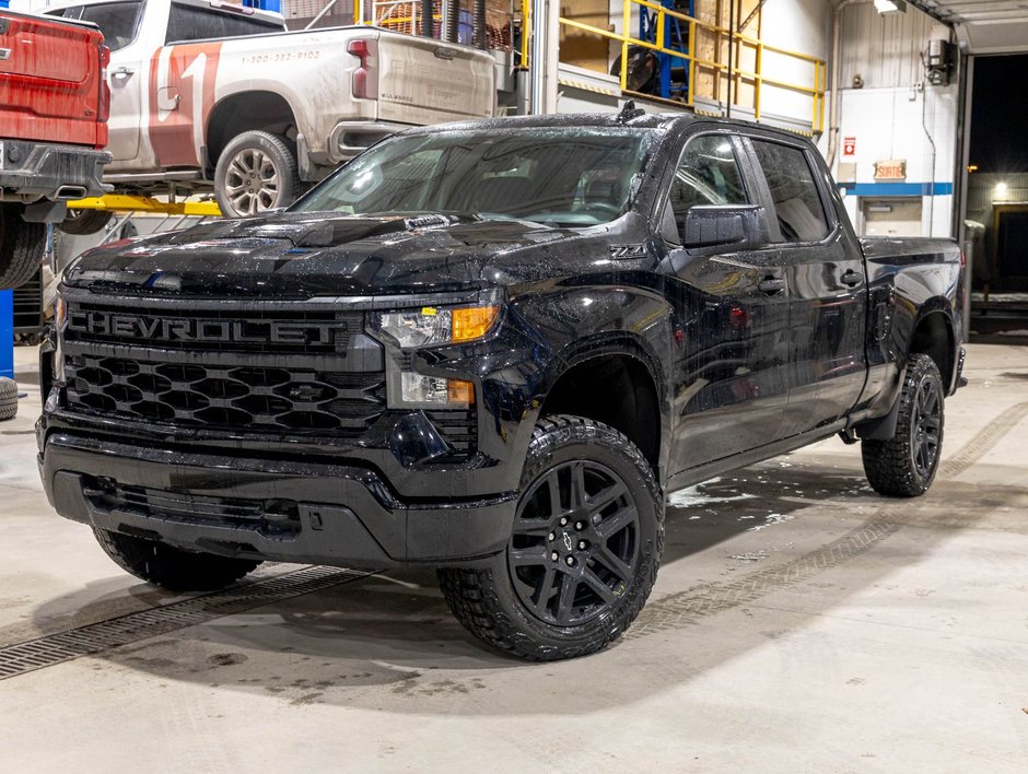 2026 Chevrolet Silverado 1500 in St-Jérôme, Quebec - w940px