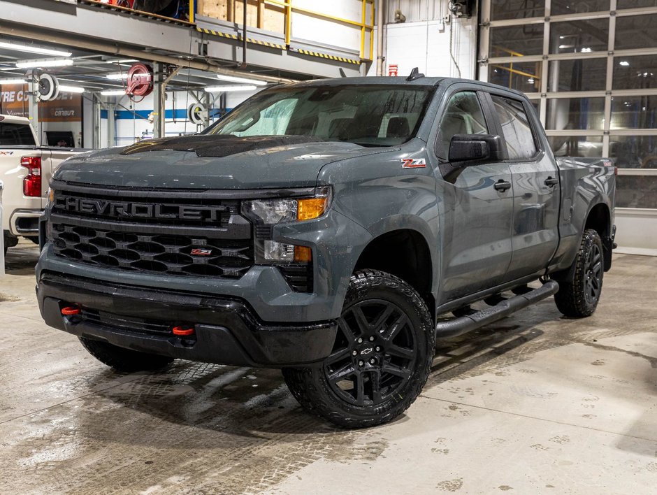 Chevrolet Silverado 1500  2026 à St-Jérôme, Québec - w940px