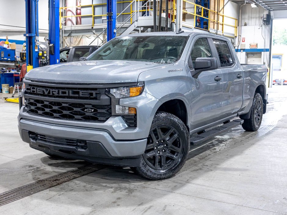 Chevrolet Silverado 1500  2026 à St-Jérôme, Québec - w940px