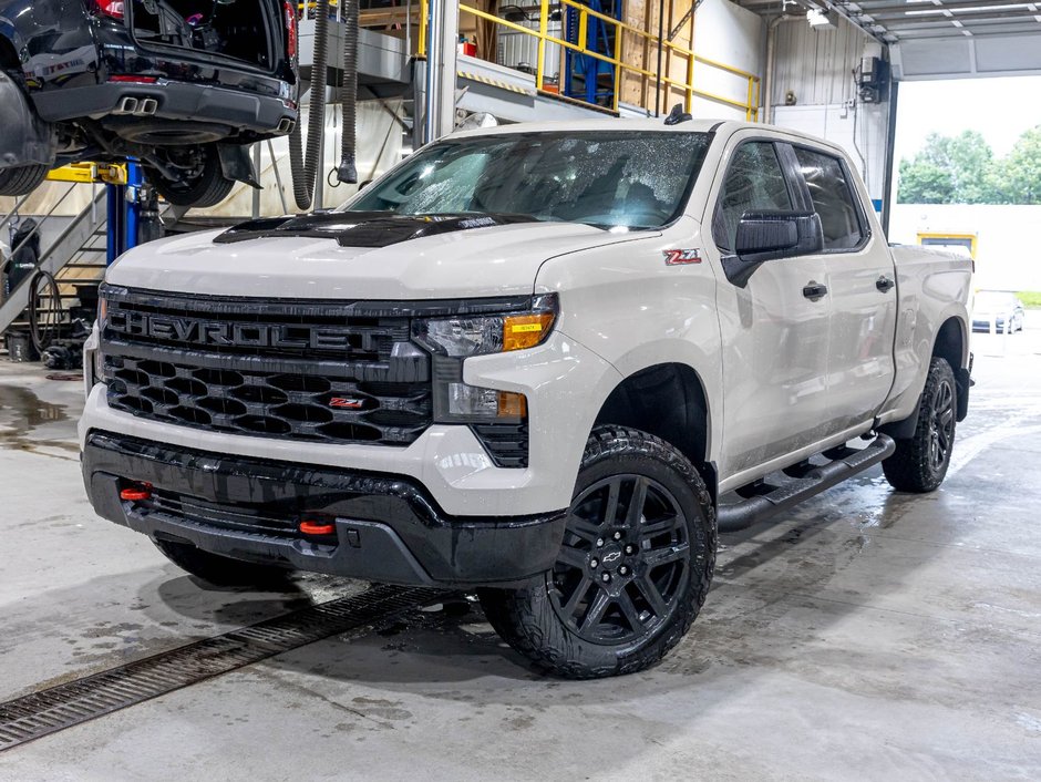 Chevrolet Silverado 1500  2026 à St-Jérôme, Québec - w940px