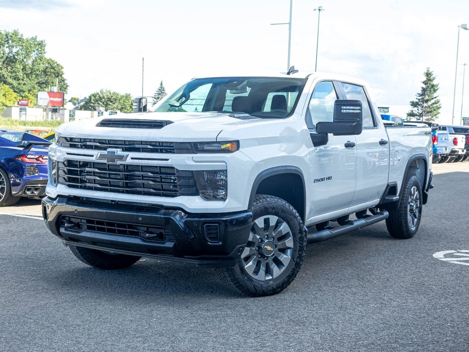 2026 Chevrolet Silverado 2500 HD in St-Jérôme, Quebec - w940px