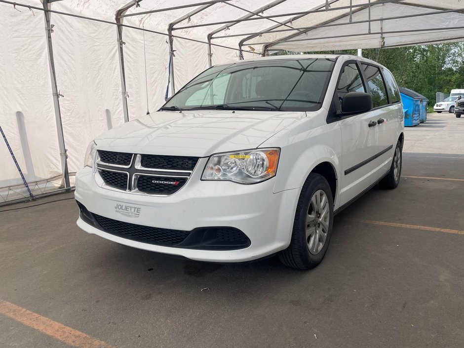 2017 Dodge Grand Caravan in St-Jérôme, Quebec - w940px