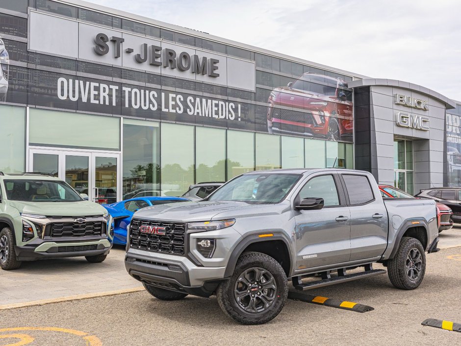 2025 GMC Canyon in St-Jérôme, Quebec - w940px