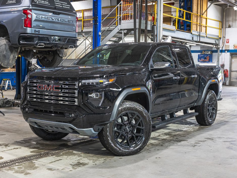 2025 GMC Canyon in St-Jérôme, Quebec - w940px