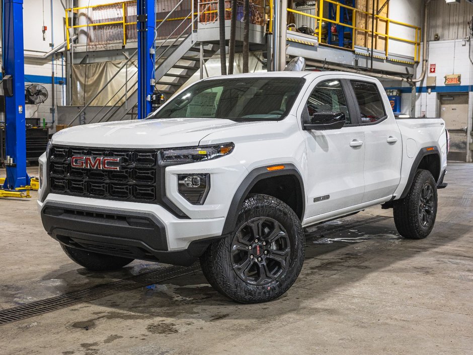 2025 GMC Canyon in St-Jérôme, Quebec - w940px