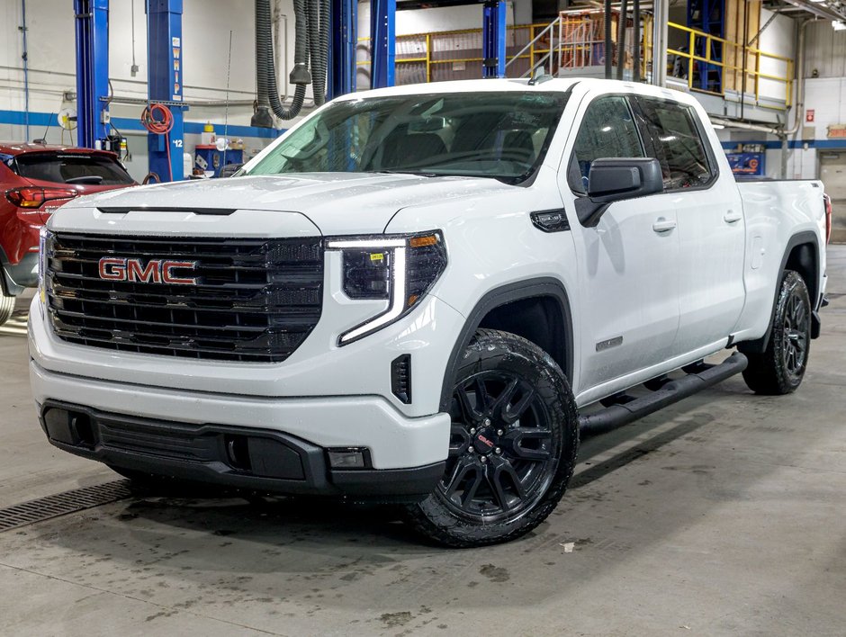 2026 GMC Sierra 1500 in St-Jérôme, Quebec - w940px