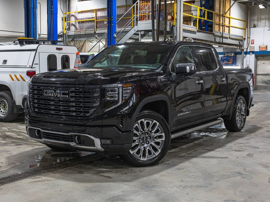 2025 GMC Sierra 1500 in St-Jérôme, Quebec - w940px
