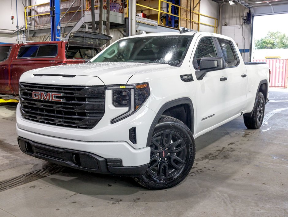 2025 GMC Sierra 1500 in St-Jérôme, Quebec - w940px
