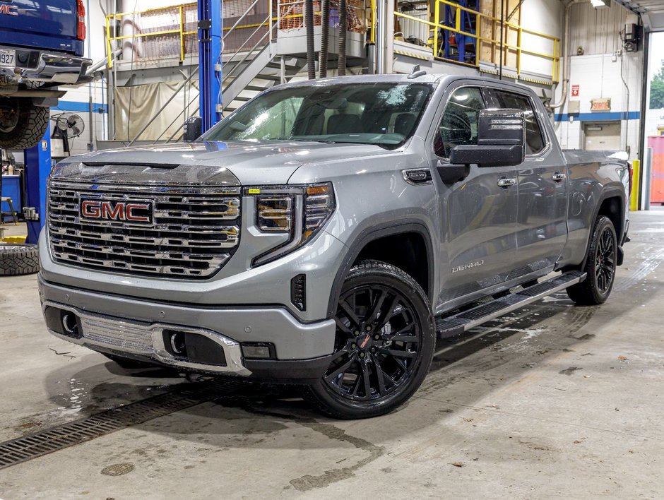 2025 GMC Sierra 1500 in St-Jérôme, Quebec - w940px