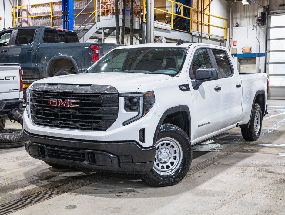 2026 GMC Sierra 1500 in St-Jérôme, Quebec - w940px