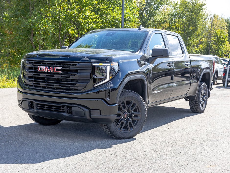 2026 GMC Sierra 1500 in St-Jérôme, Quebec - w940px