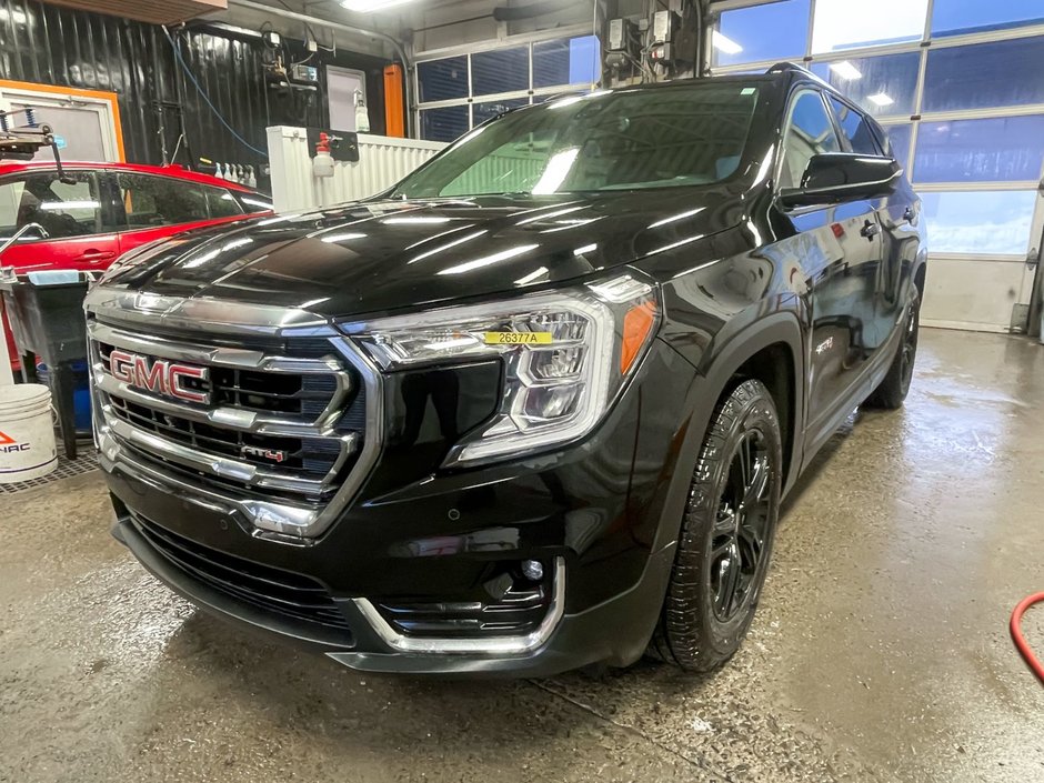 2022 GMC Terrain in St-Jérôme, Quebec - w940px