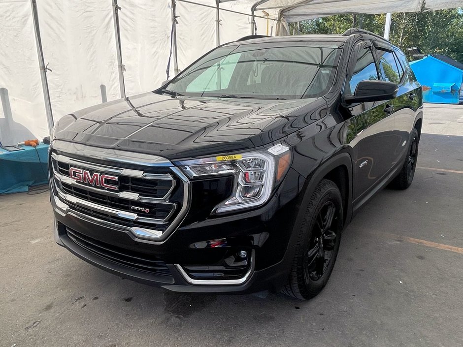 2023 GMC Terrain in St-Jérôme, Quebec - w940px