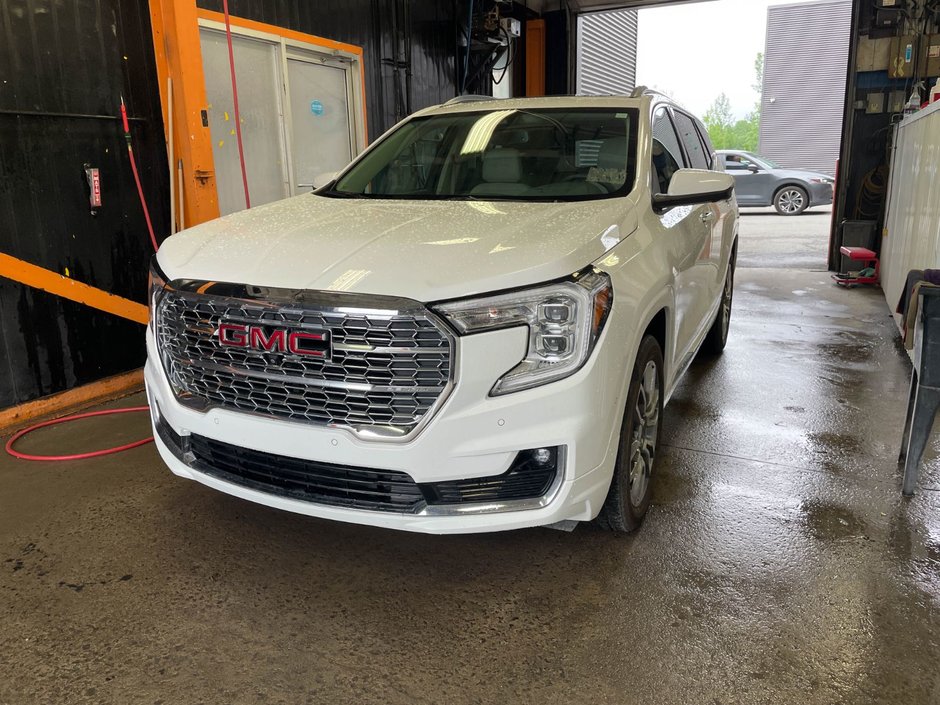 2024 GMC Terrain in St-Jérôme, Quebec - w940px