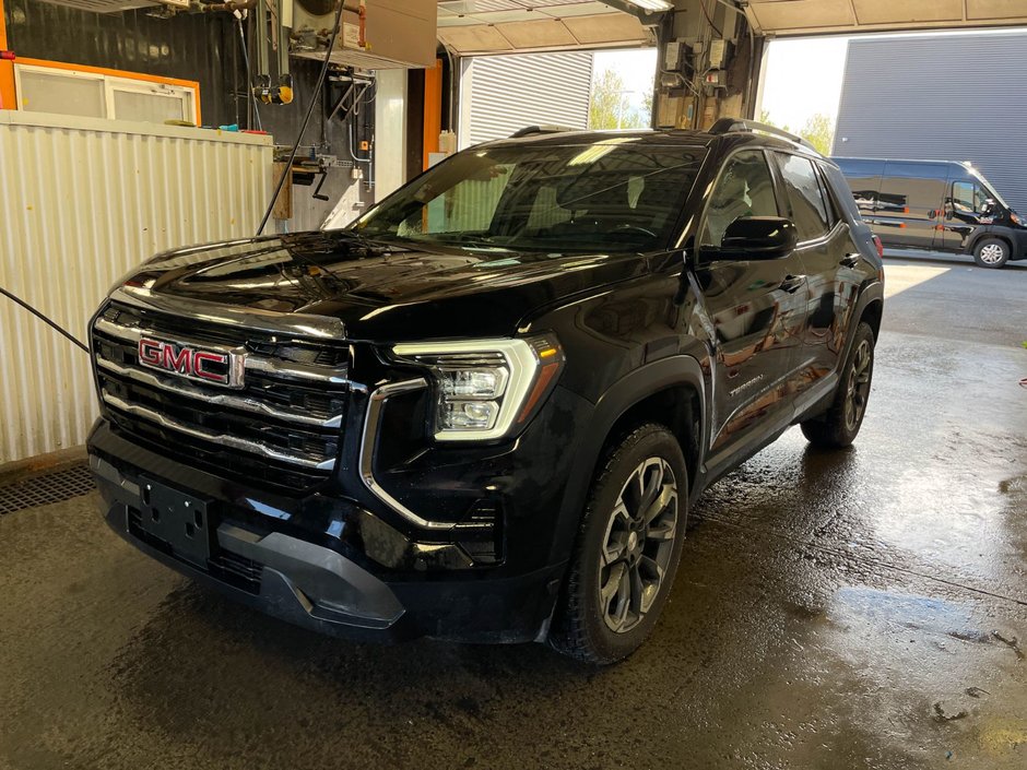 2025 GMC Terrain in St-Jérôme, Quebec - w940px