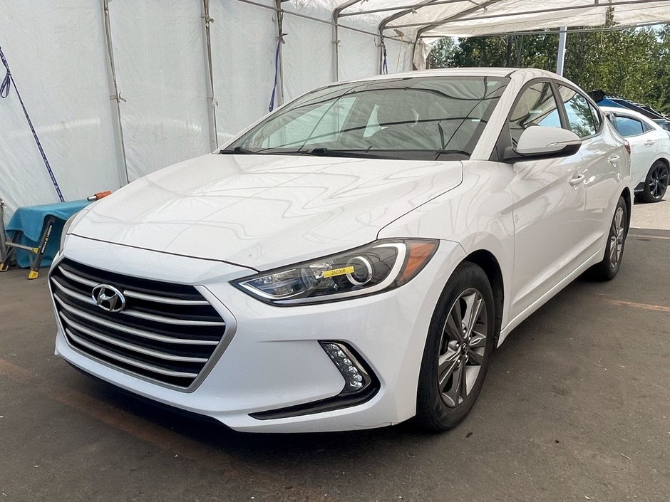 Hyundai Elantra  2018 à St-Jérôme, Québec - w940px