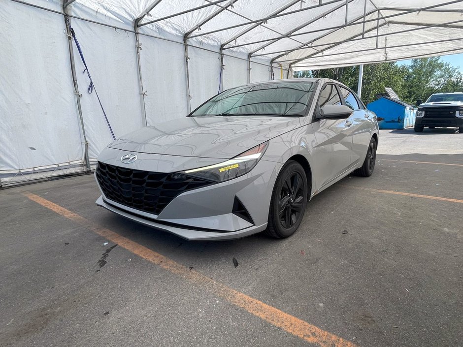 Hyundai Elantra  2021 à St-Jérôme, Québec - w940px