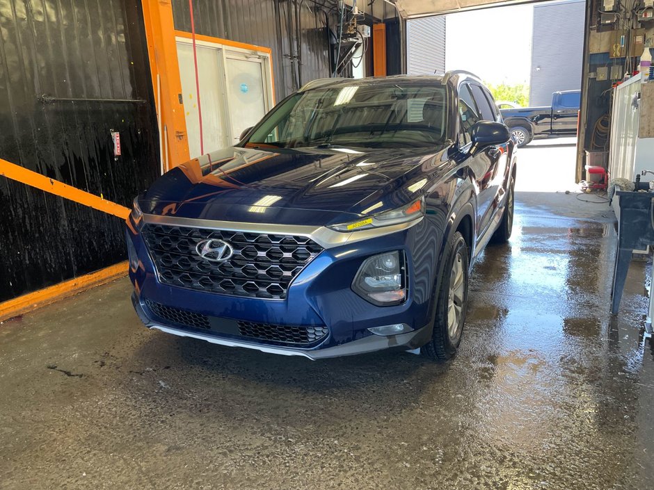 Hyundai Santa Fe  2019 à St-Jérôme, Québec - w940px