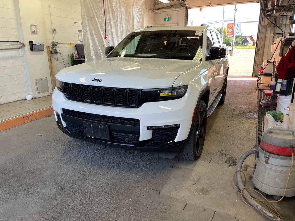 Jeep Grand Cherokee L  2024 à St-Jérôme, Québec - w940px