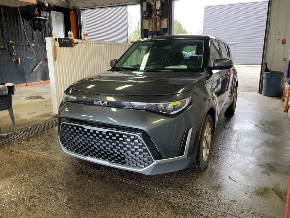 Kia Soul  2023 à St-Jérôme, Québec - w940px