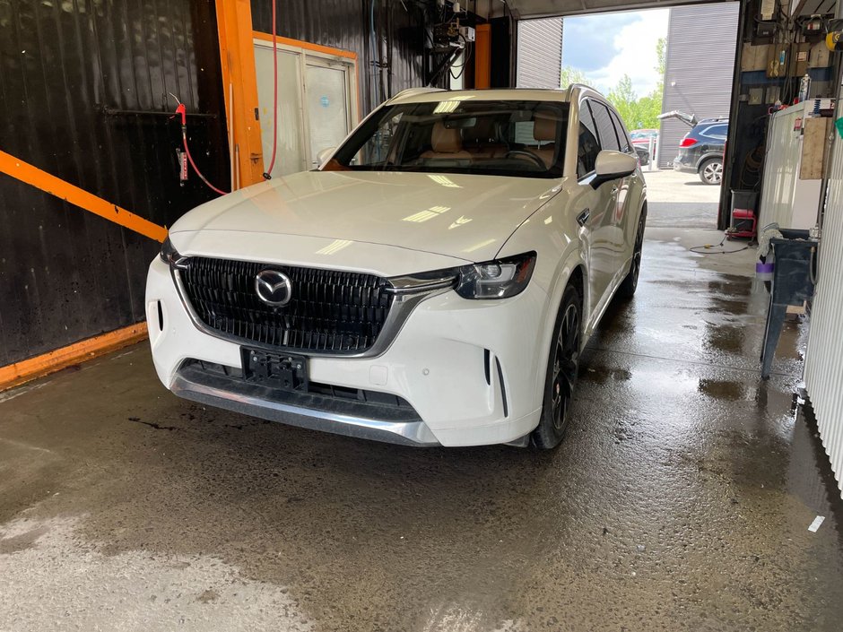2024 Mazda CX-90 MHEV in St-Jérôme, Quebec - w940px