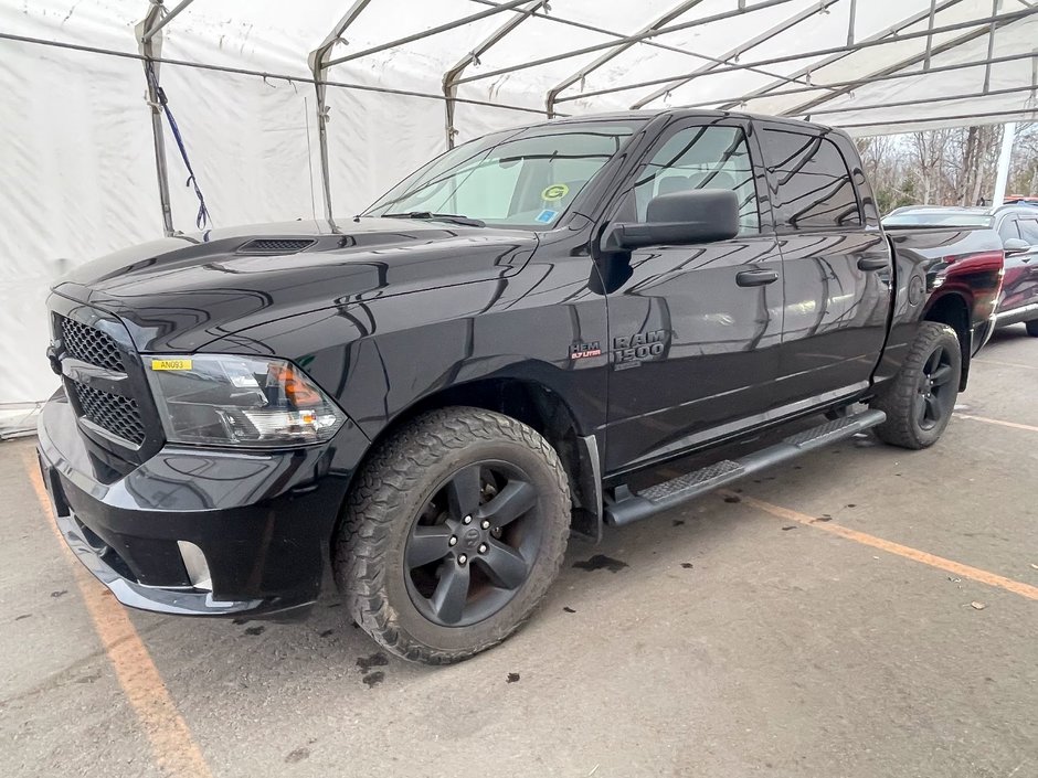 Ram 1500 Classic  2020 à St-Jérôme, Québec - w940px