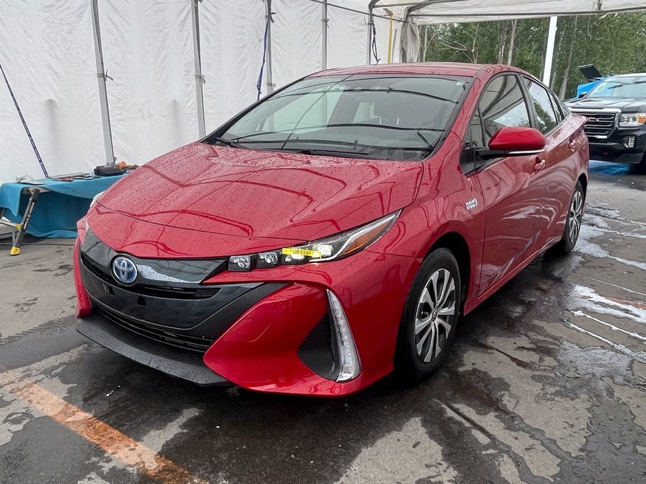 2022 Toyota PRIUS PRIME in St-Jérôme, Quebec - w940px