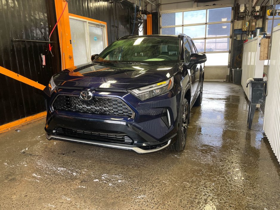 2025 Toyota RAV4 Plug-In Hybrid in St-Jérôme, Quebec - w940px