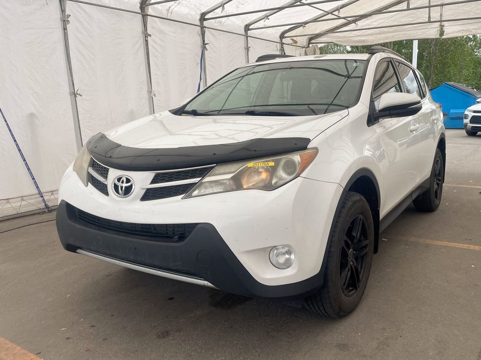 2015 Toyota RAV4 in St-Jérôme, Quebec - w940px