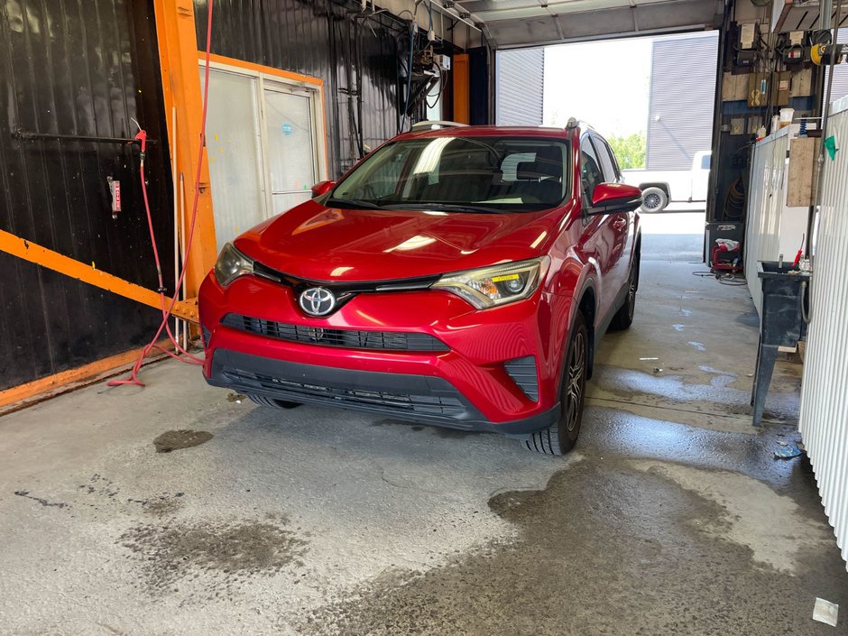 Toyota RAV4  2016 à St-Jérôme, Québec - w940px