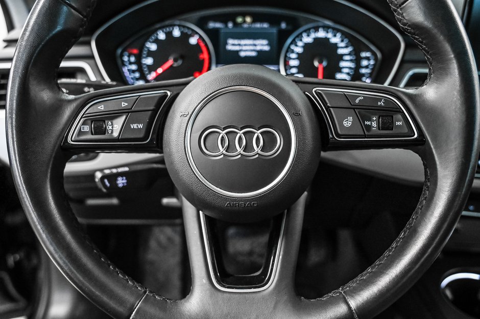 Audi A4 Sedan Komfort 2023-12