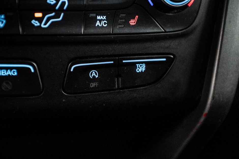 Ford Escape SEL 2019-24