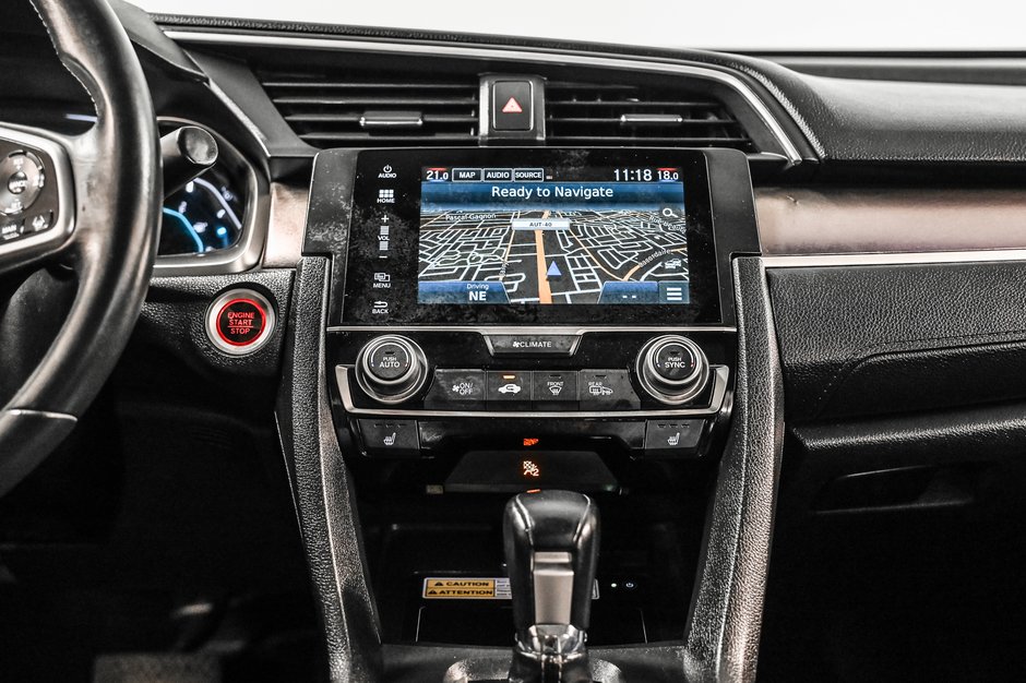 Honda Civic Sedan Touring 2016-25