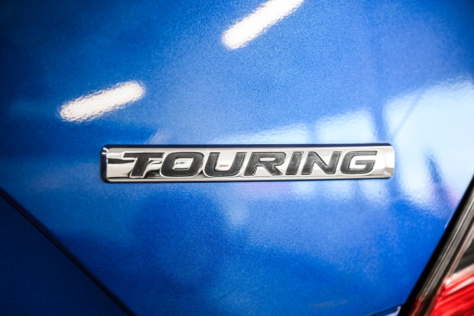 Honda Civic Sedan Touring 2016-9