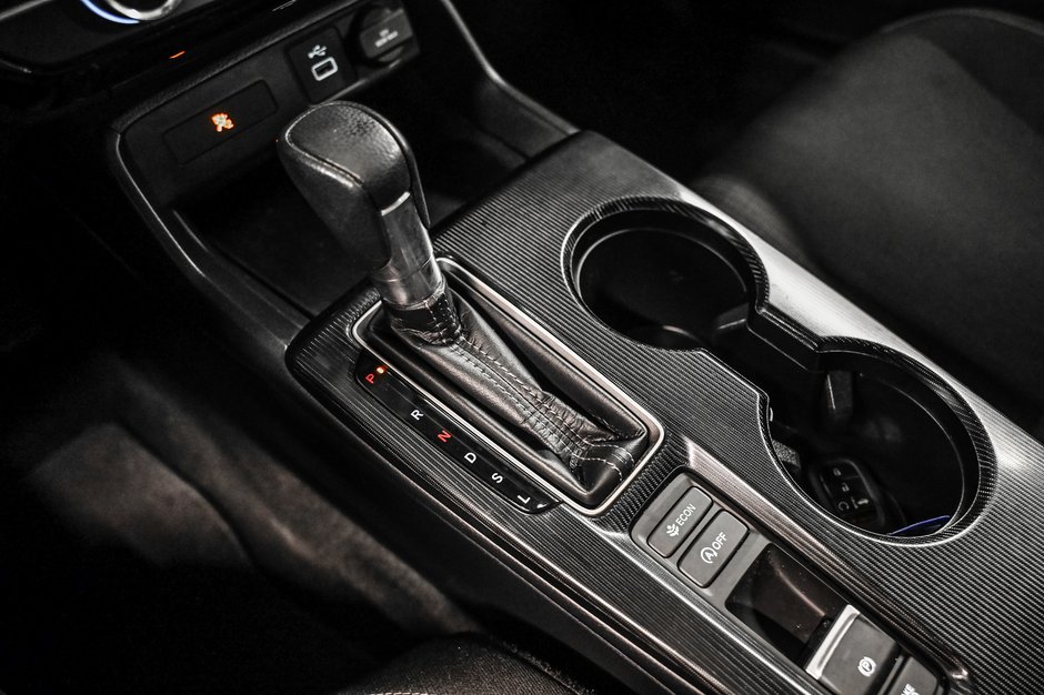 Honda Civic Sedan LX 2022-10