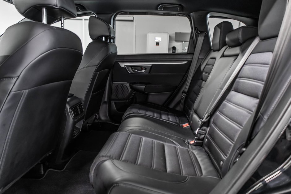 Honda CR-V Sport 2020-30