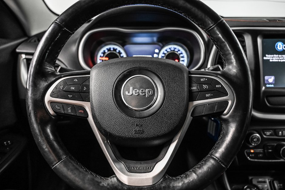 Jeep Cherokee Trailhawk 2015-11