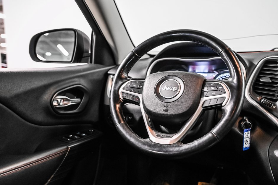 Jeep Cherokee Trailhawk 2015-21
