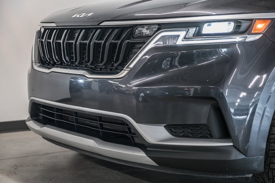 2023 Kia Carnival LX-2