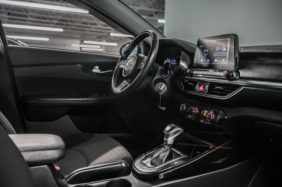 Kia Forte EX 2019-25