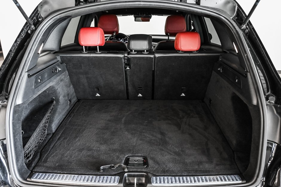 2020 Mercedes-Benz GLC 300-9