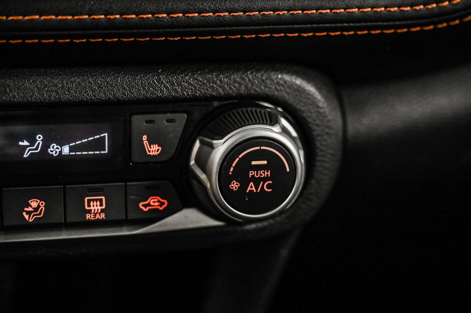 2019 Nissan Kicks S-16
