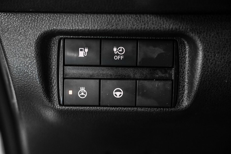 2018 Nissan LEAF S-15