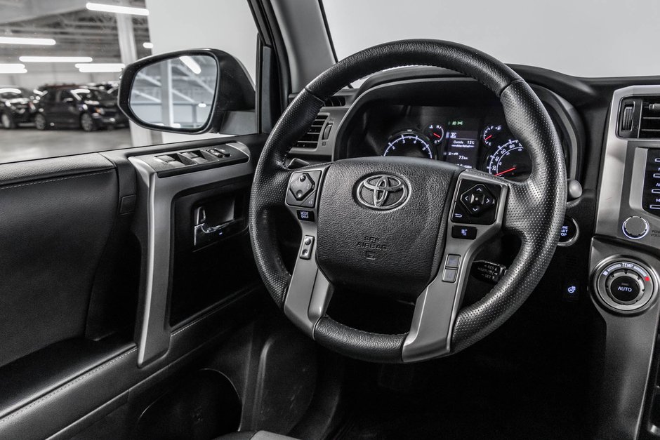 2024 Toyota 4Runner Base-33