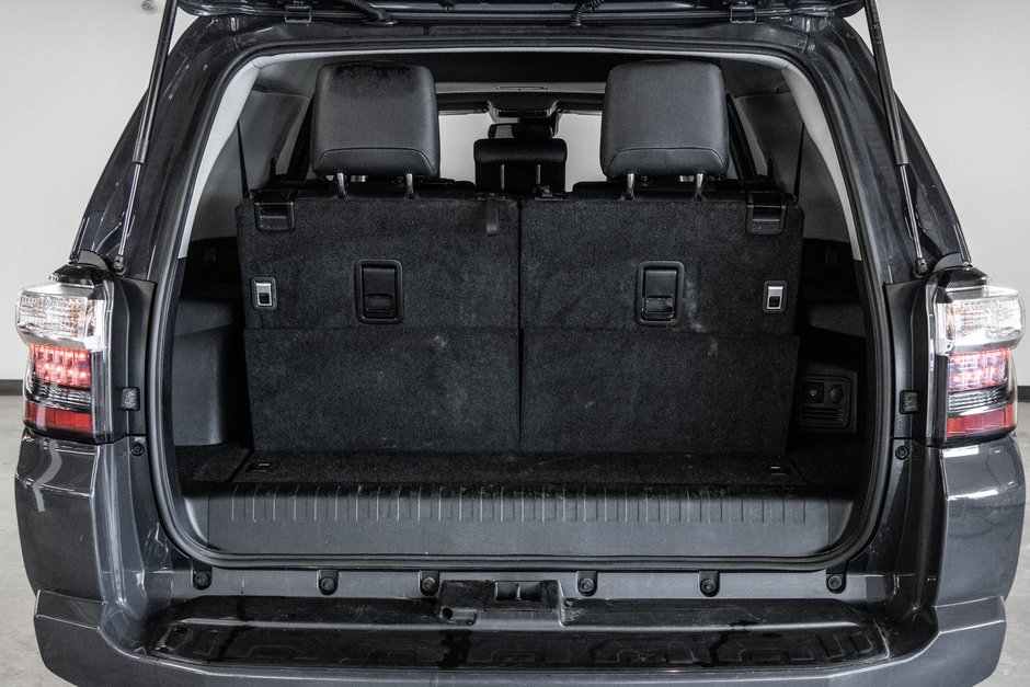 2024 Toyota 4Runner Base-11