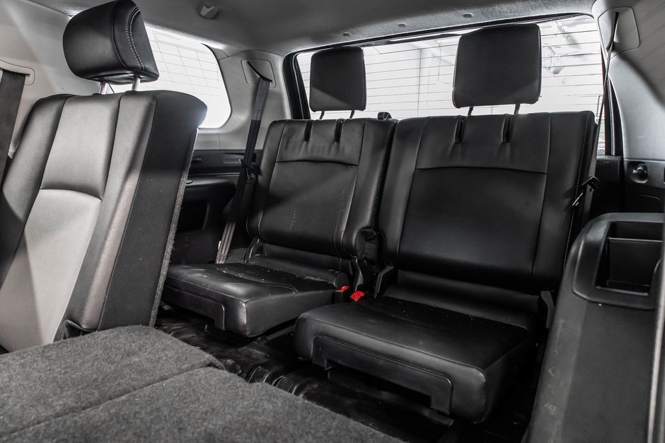2024 Toyota 4Runner Base-31