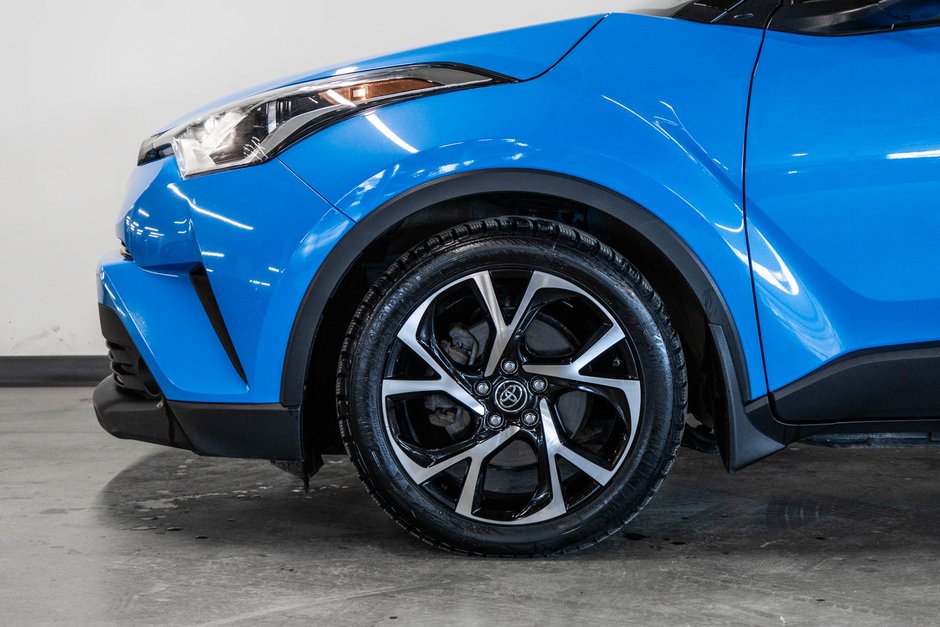 Toyota C-HR Base 2019-3